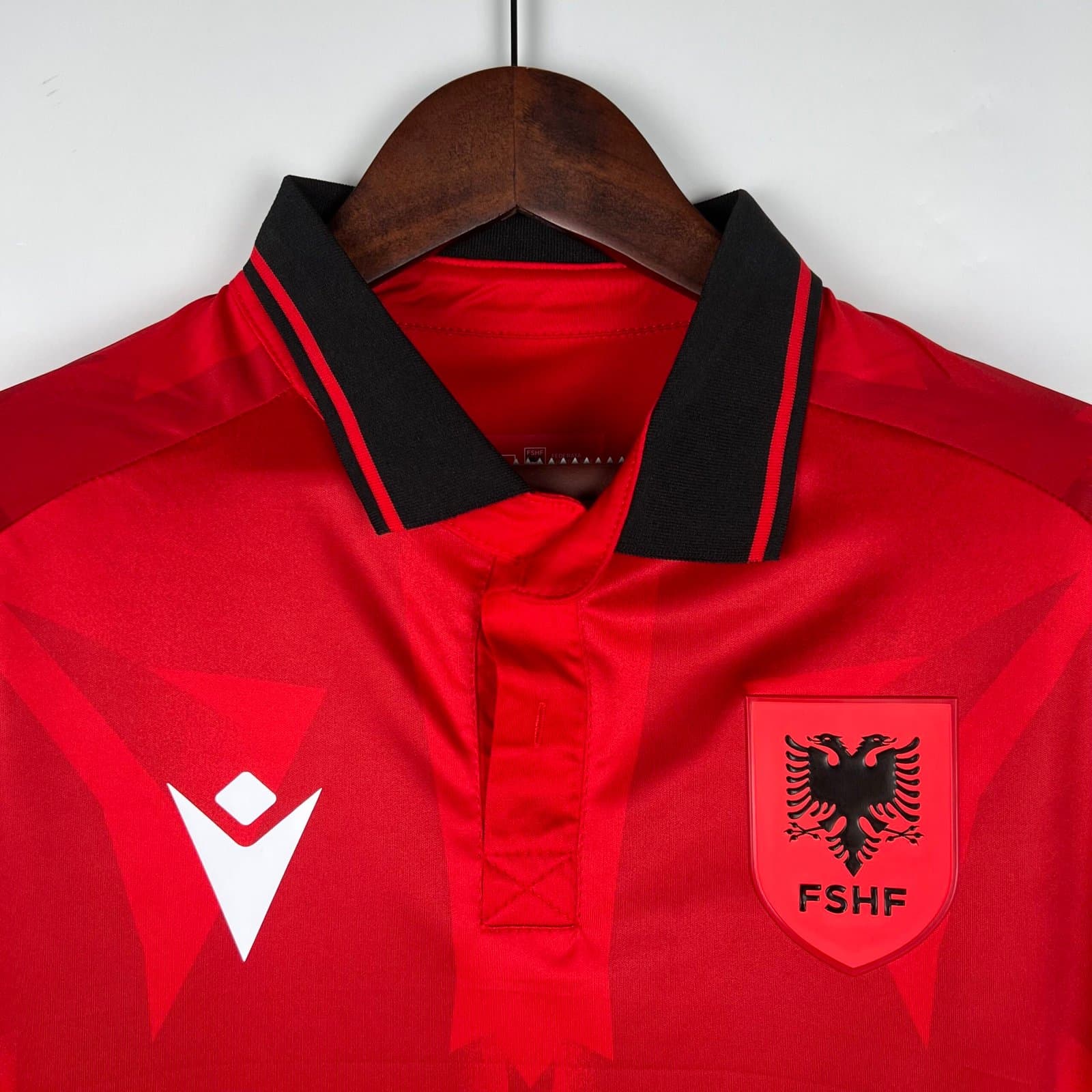 Albania 2024 1a Eq. — vista trasera