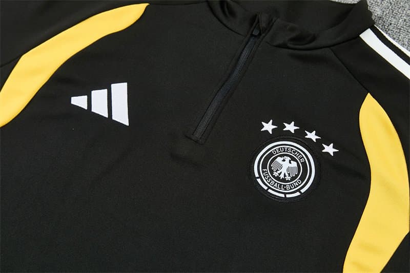 Alemania 2026 Chándal Niño 2 — vista trasera