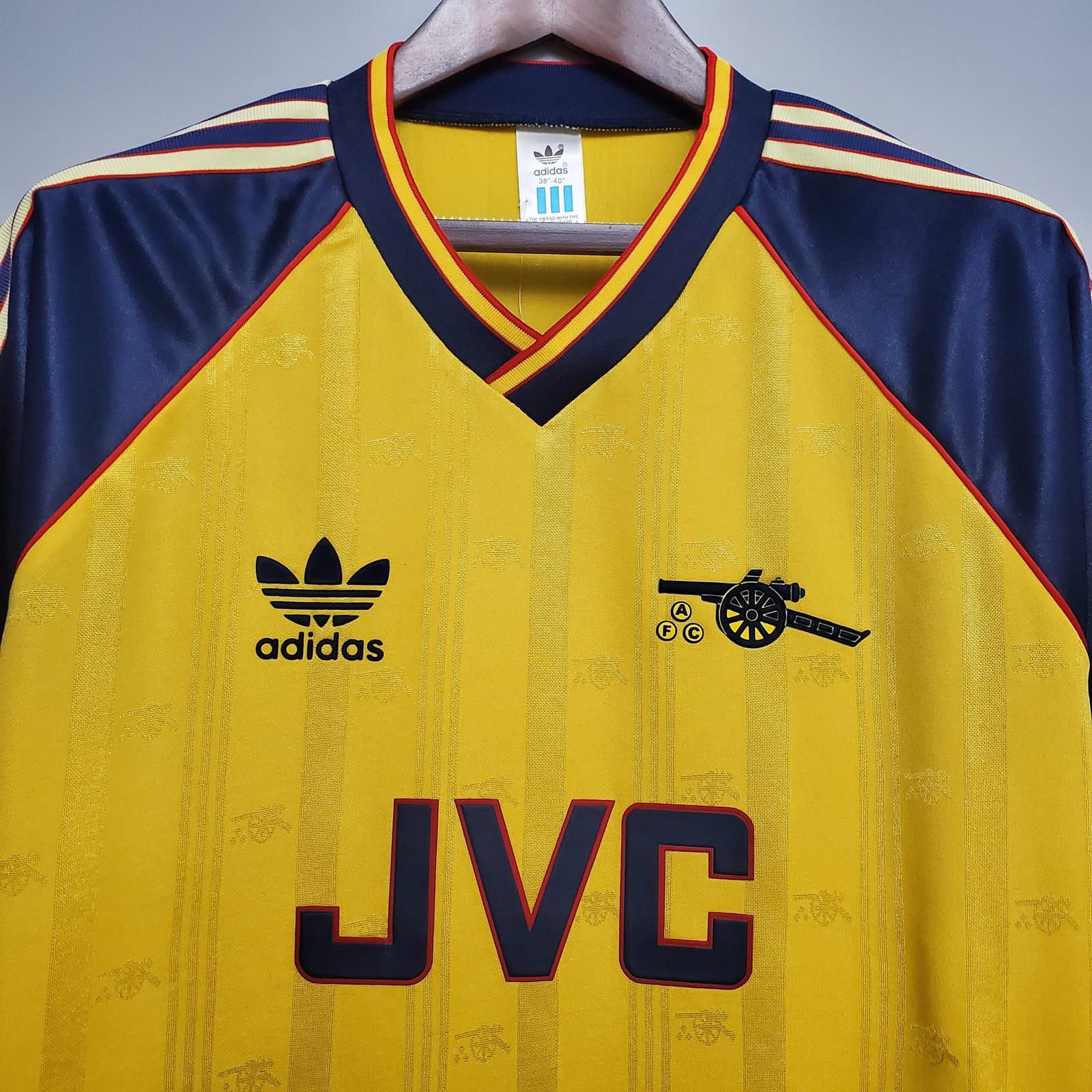 Arsenal 1988/89 2a Eq. — vista trasera