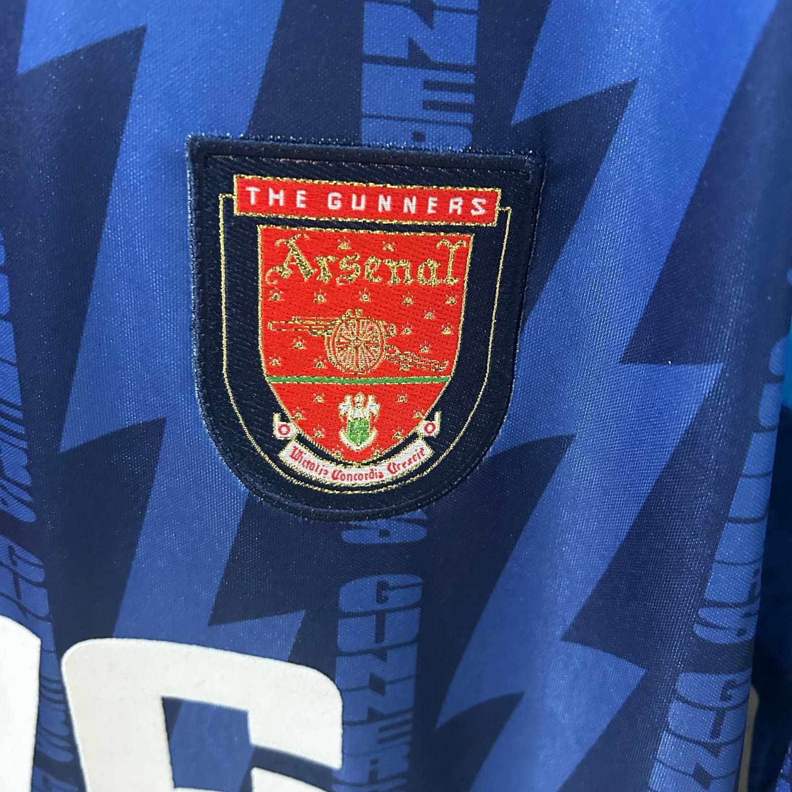 Arsenal 1994/95 2a Eq. — detalle