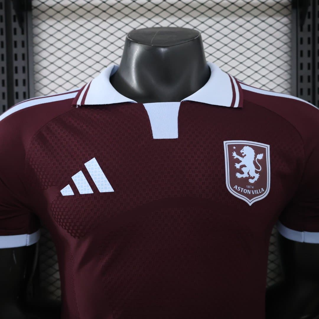 Aston Villa 2026/27 1a Eq. (Ed. Jugador) — vista trasera