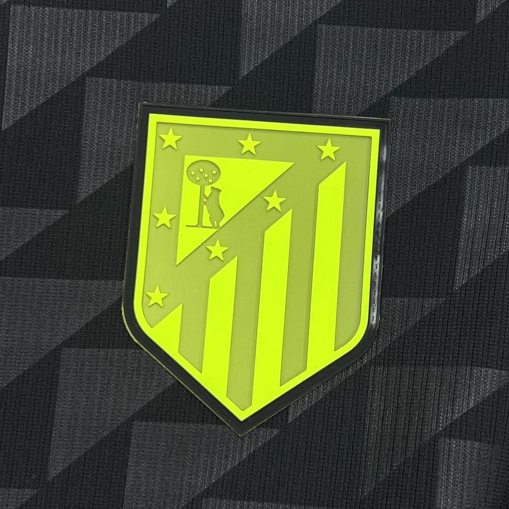 Atlético de Madrid 2026/27 2a Eq. — vista trasera