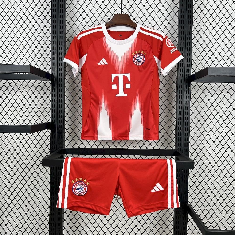 Bayern Múnich 2025/26 1a Eq. Niño — vista frontal