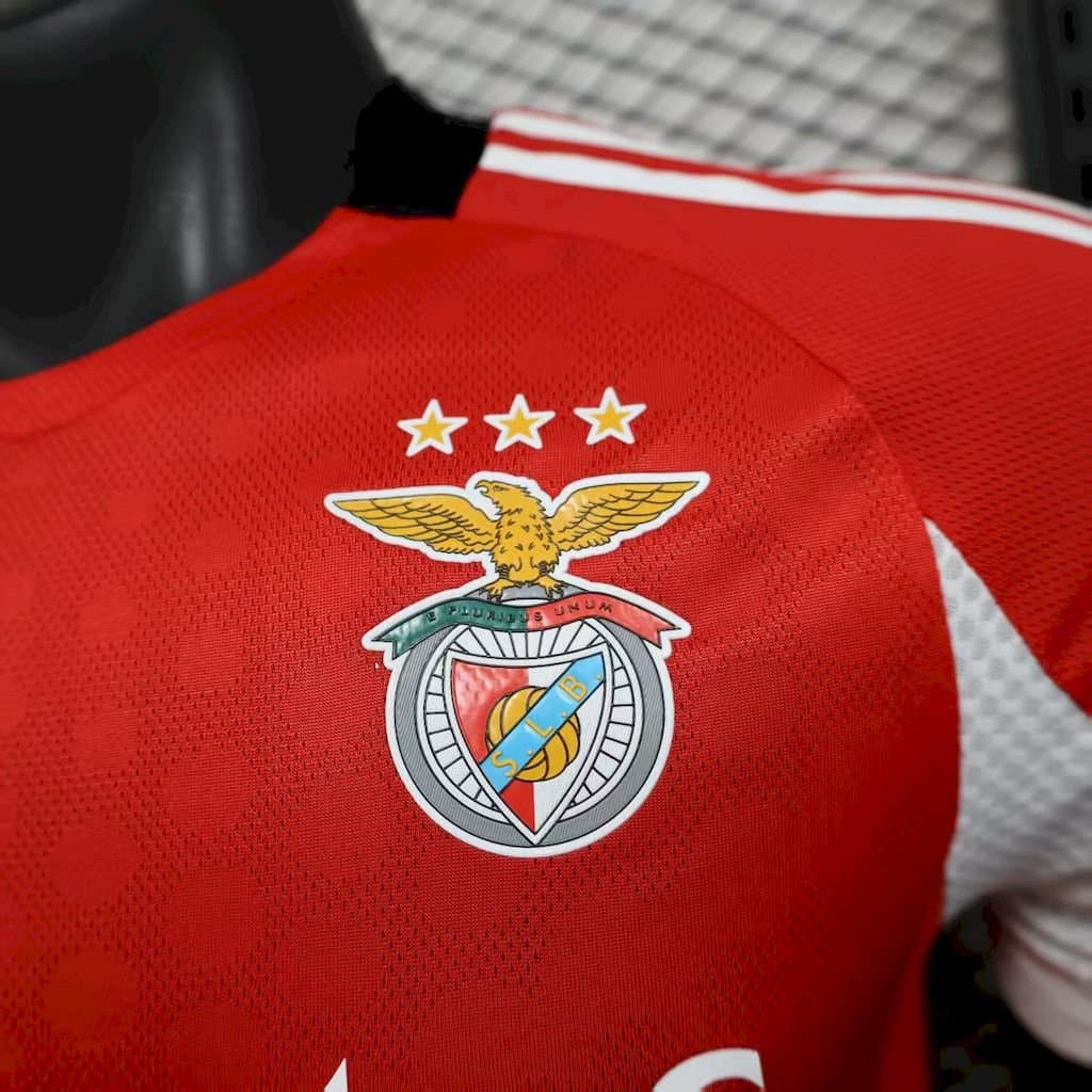 Benfica 2025/26 1a Eq. (Edición Jugador) — vista trasera