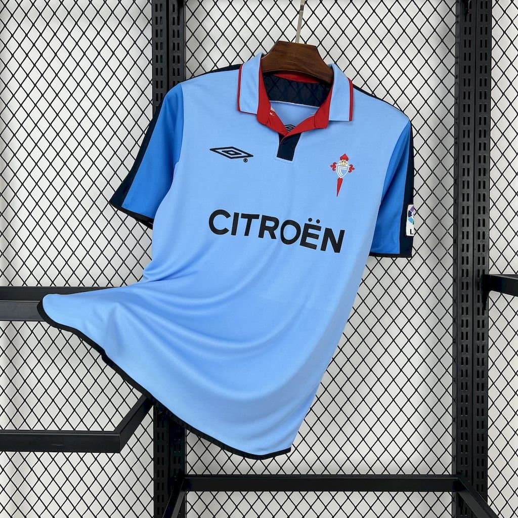 Celta de Vigo 2002/04 1a Eq. — vista frontal