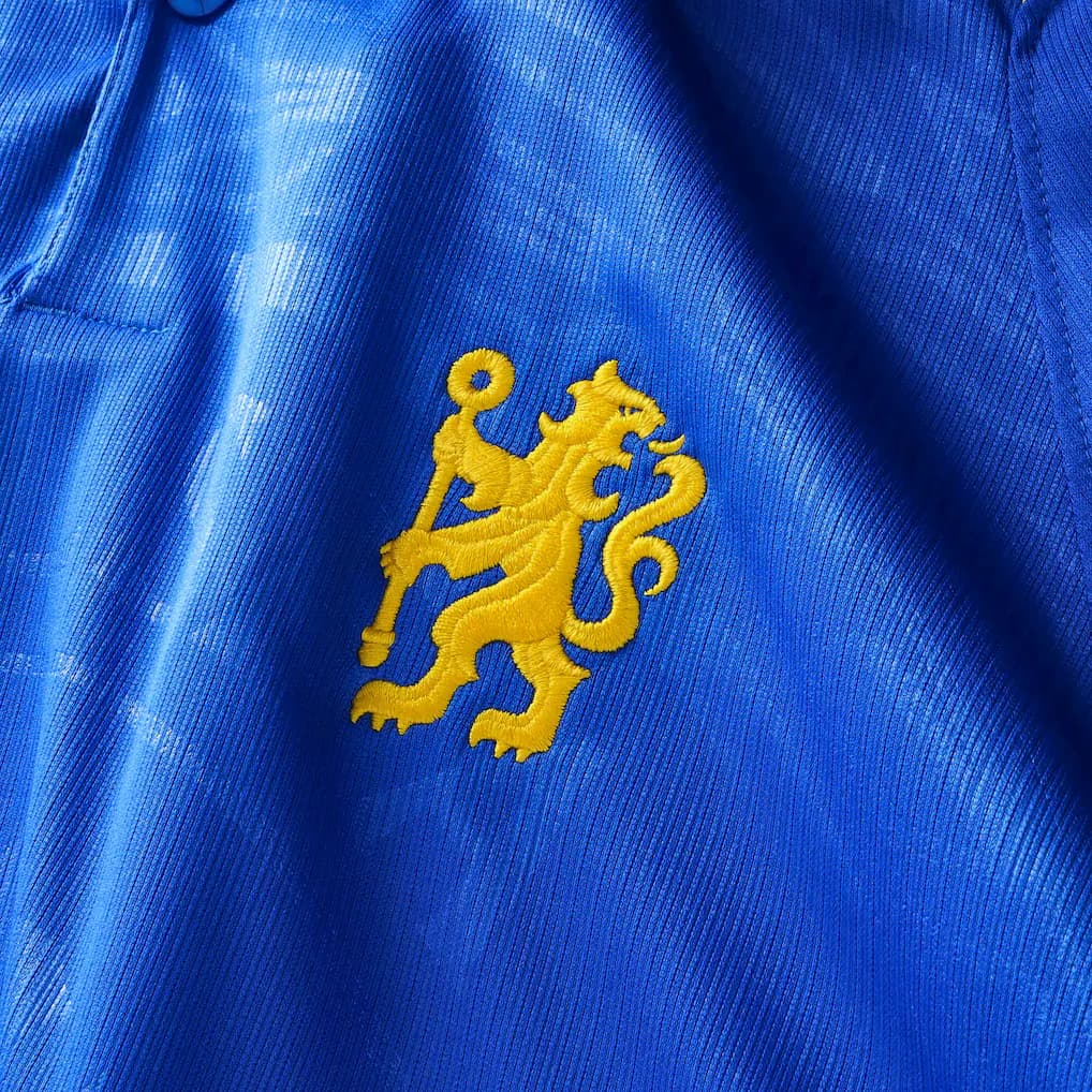 Chelsea 2026/27 1a Eq. — vista trasera