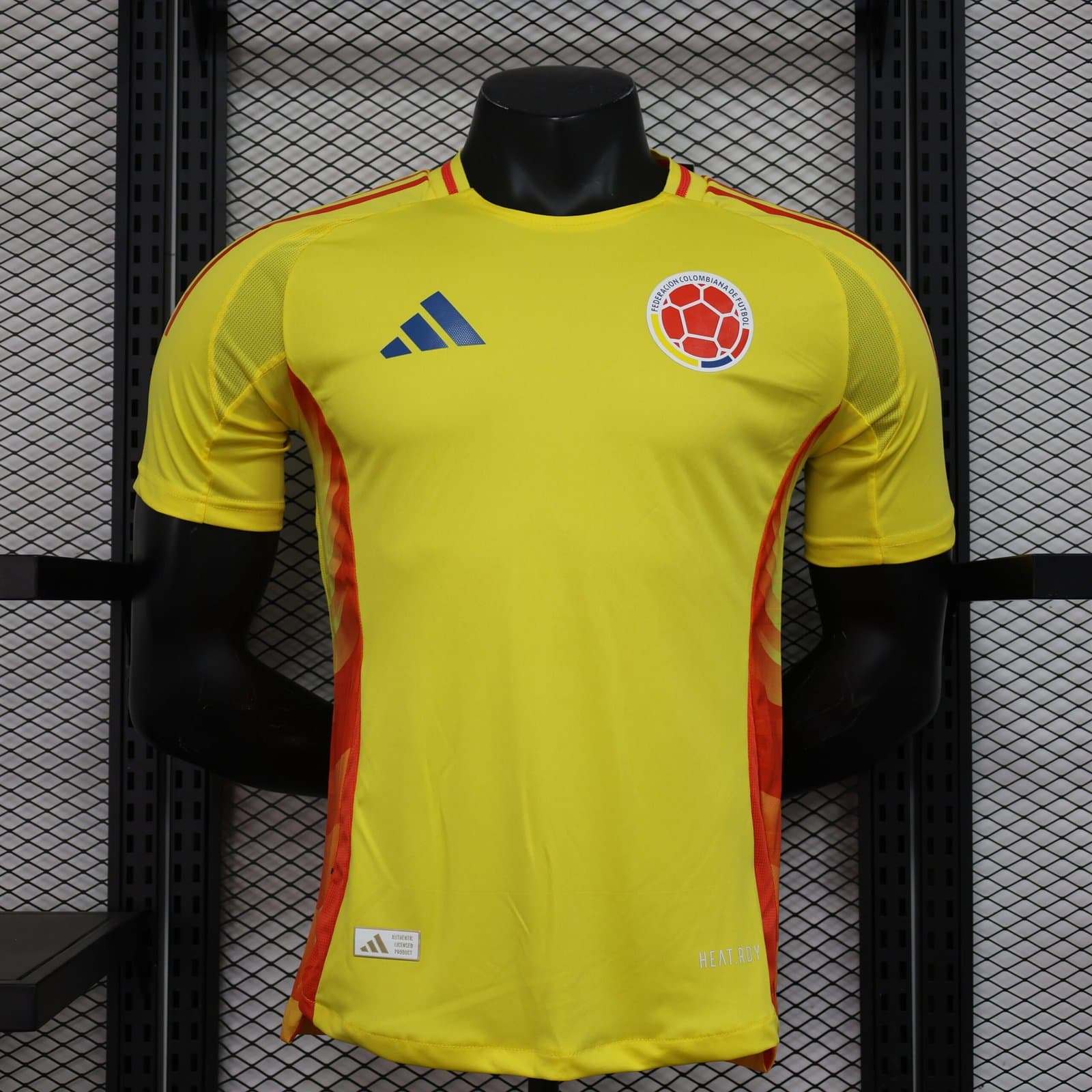Colombia 2024 1a Eq. (Ed. Jugador) — vista frontal