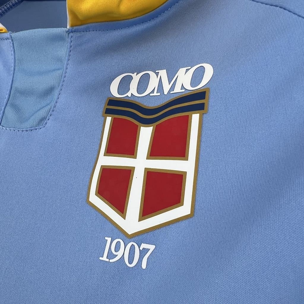 Como 2025/26 4ª Eq. — vista trasera
