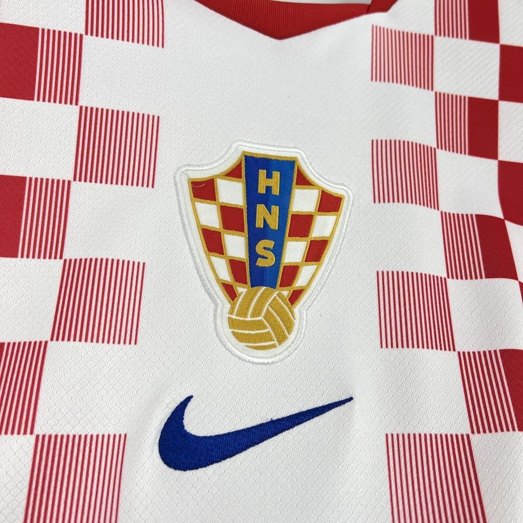 Croacia 2026 1a Eq. — vista trasera