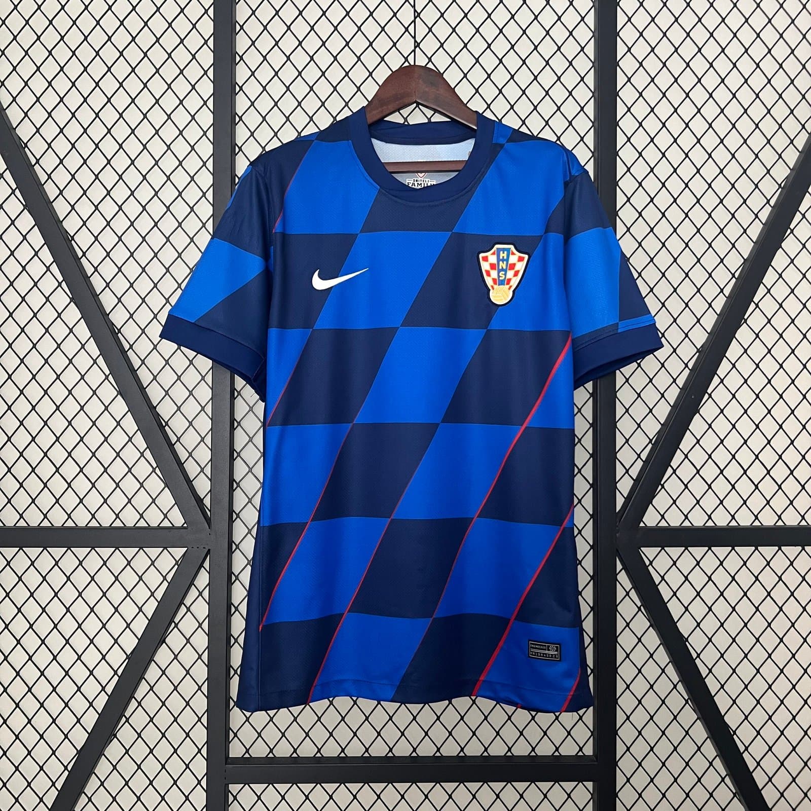 Croacia 2024 2a Eq. — vista frontal