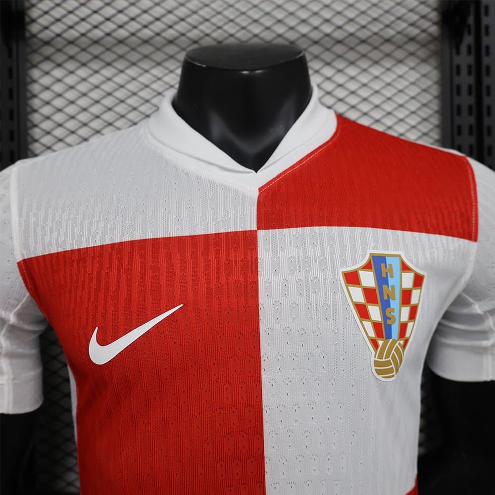 Croacia 2024 1a Eq. (Ed. Jugador) — vista trasera
