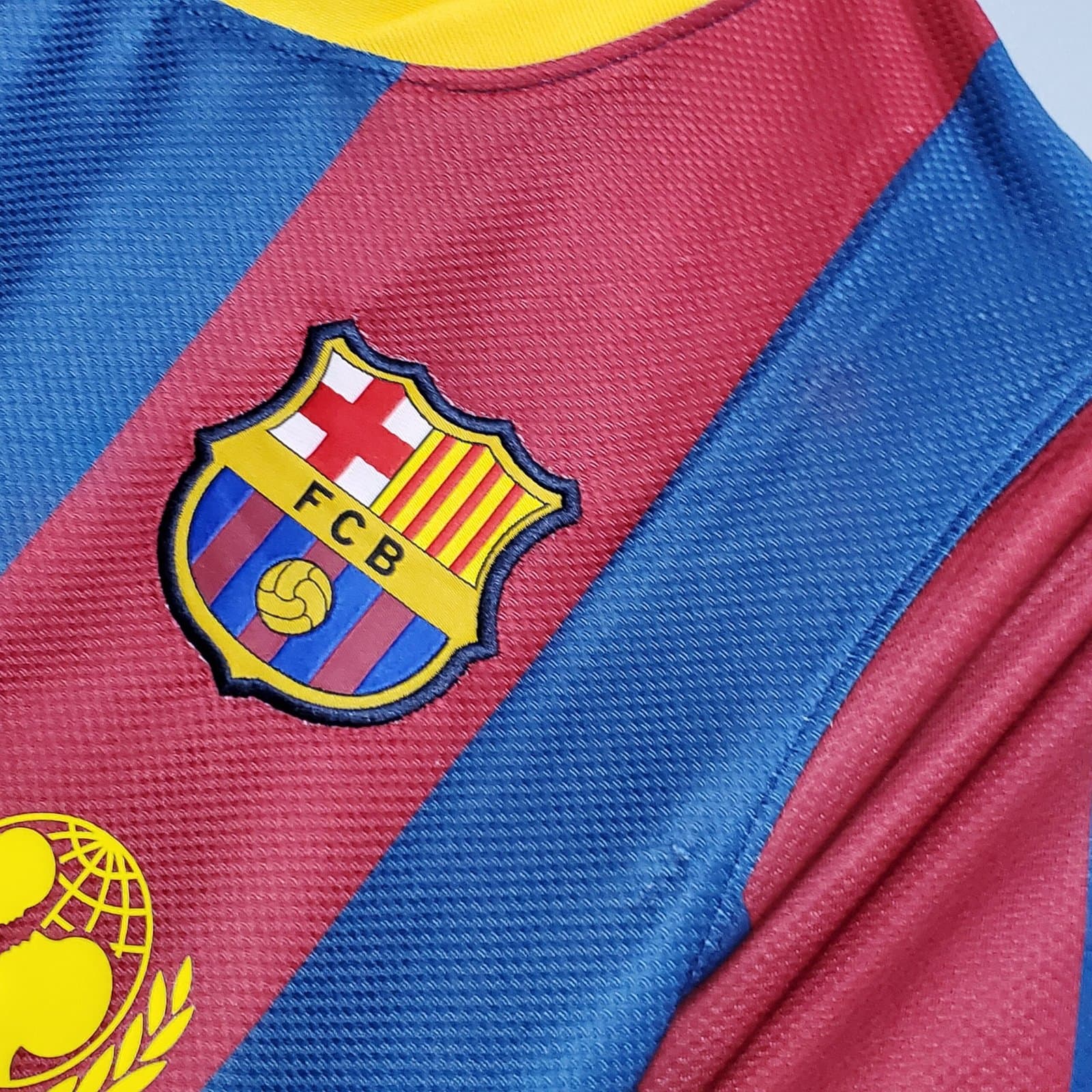 FC Barcelona 2010/11 1a Eq. — vista trasera