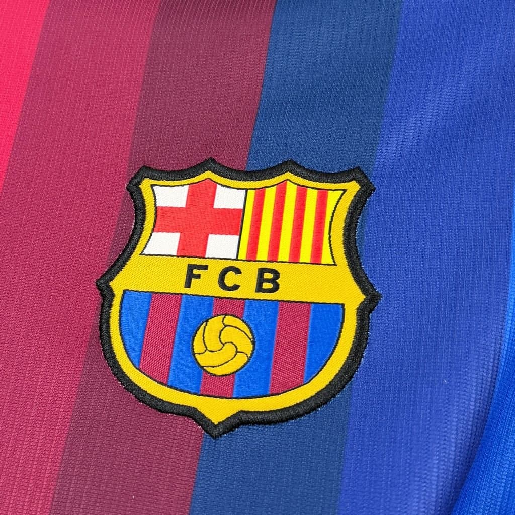 FC Barcelona 2026/27 1a Eq. — vista trasera