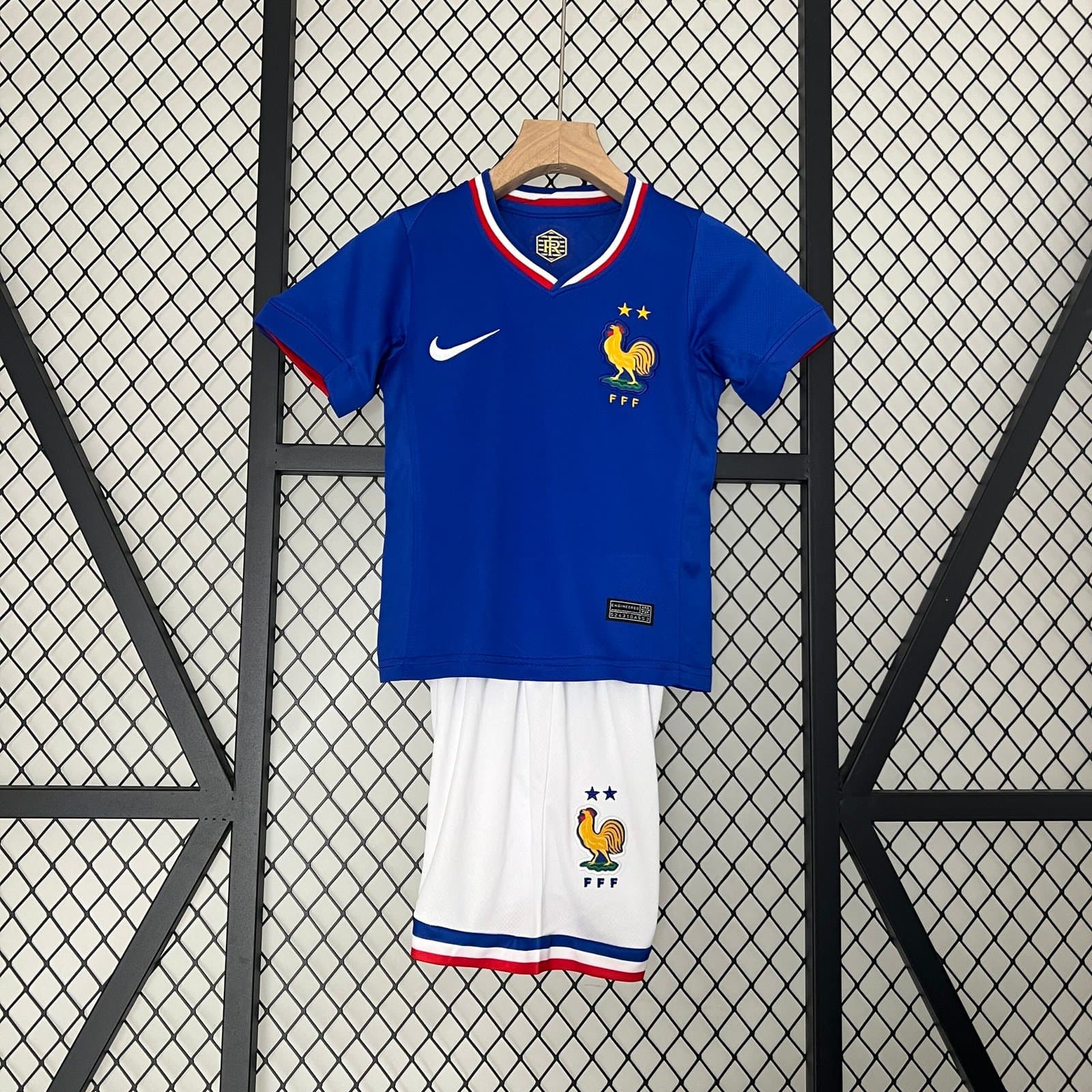 Francia 2024 Niño 1ª Eq. — vista frontal