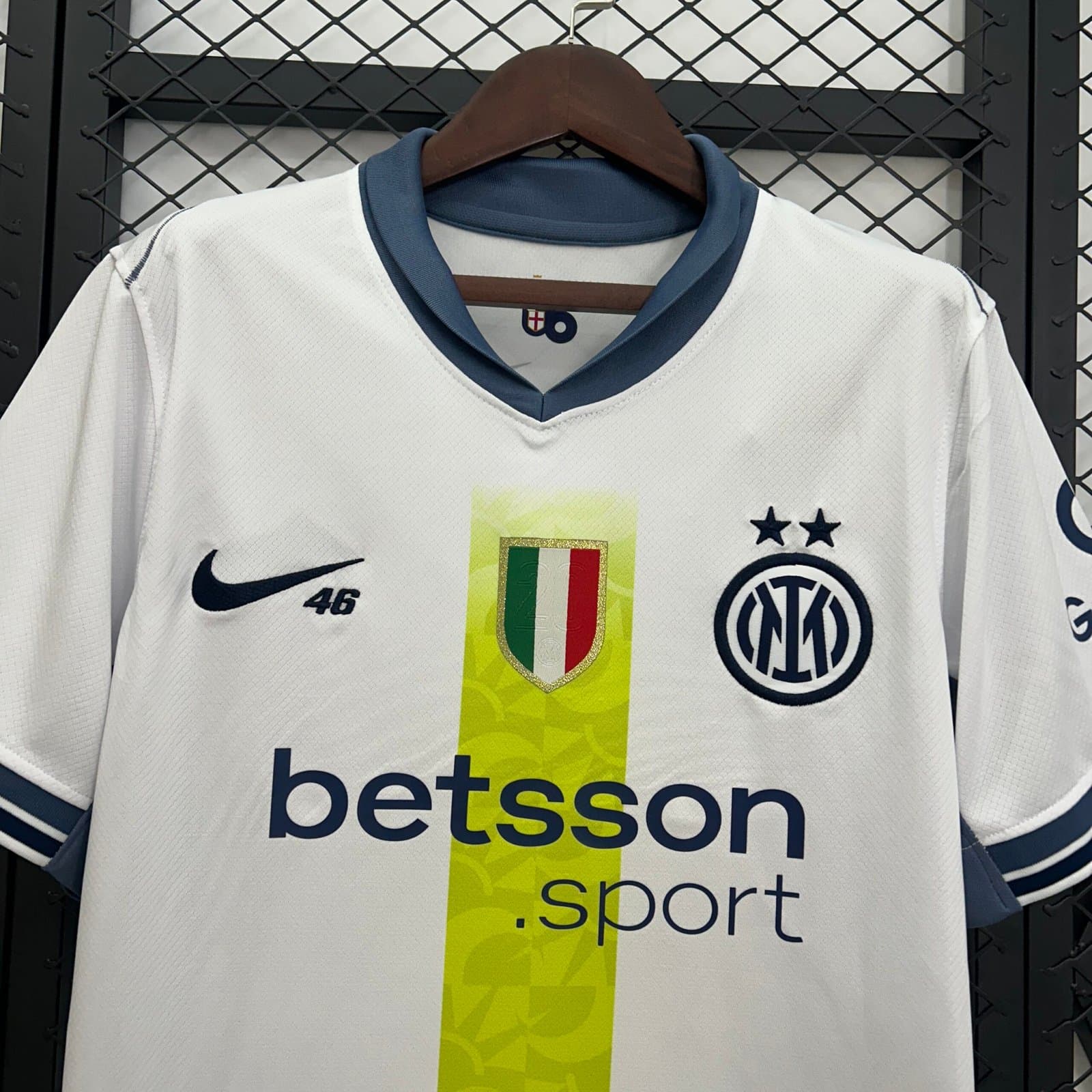 Inter de Milán Ed. Especial Valentino Rossi — vista trasera