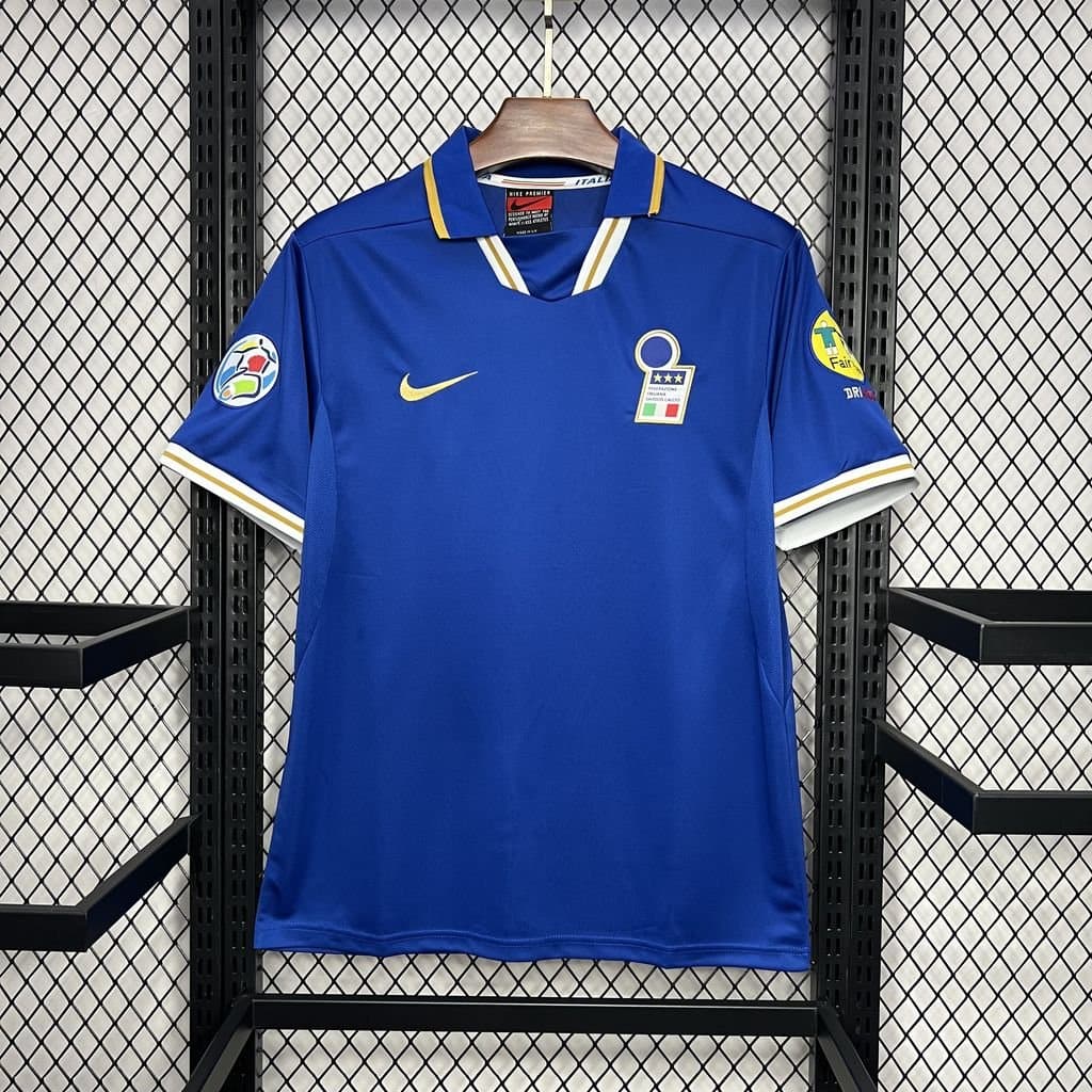 Italia Inglaterra 96 1a Eq. — vista frontal
