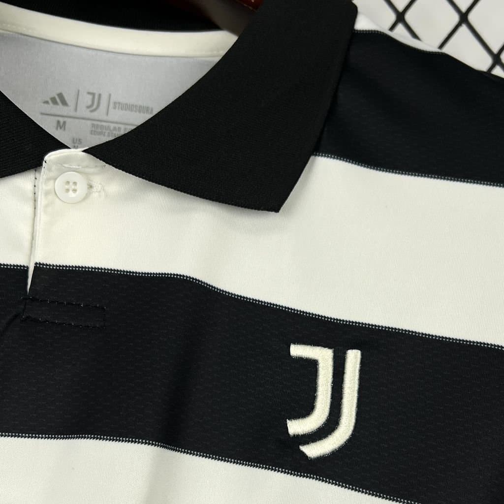 Juventus 2025/26 Ed. Especial — vista trasera