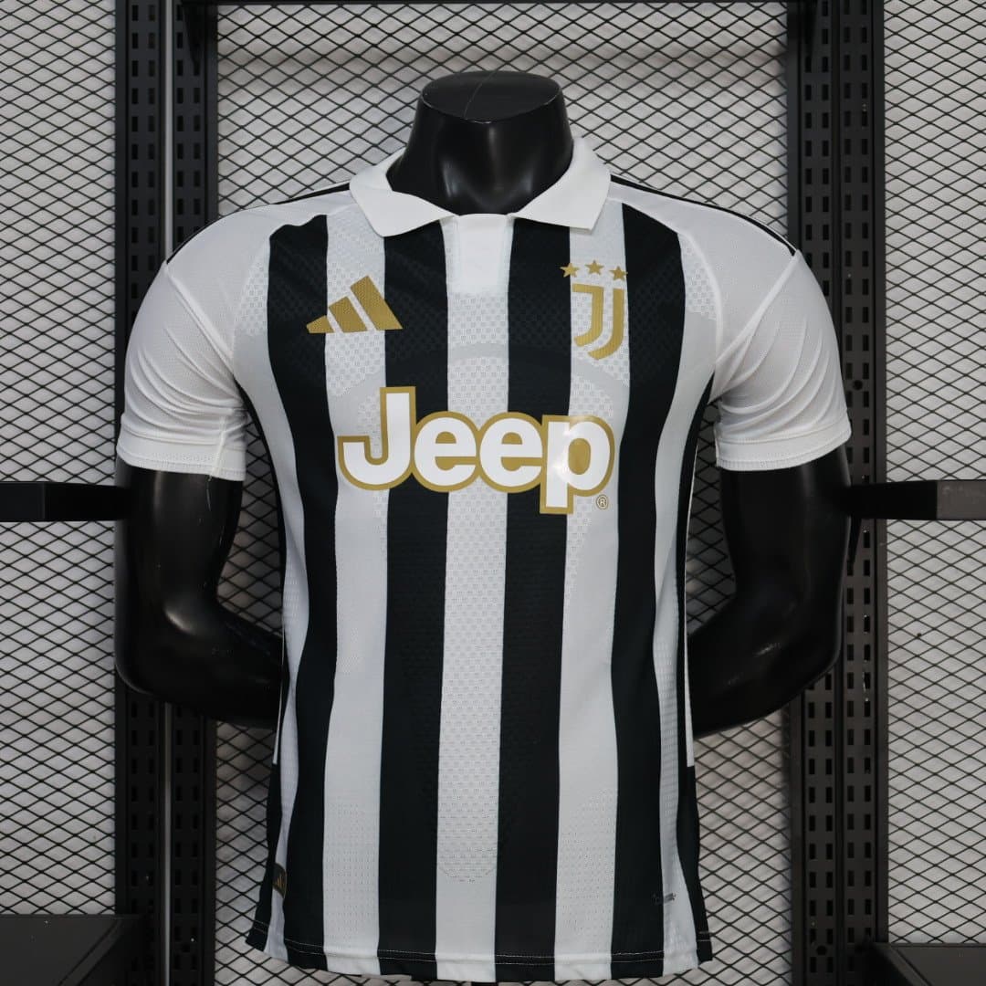 Juventus 2026/27 1a Eq. (Ed. Jugador) — vista frontal