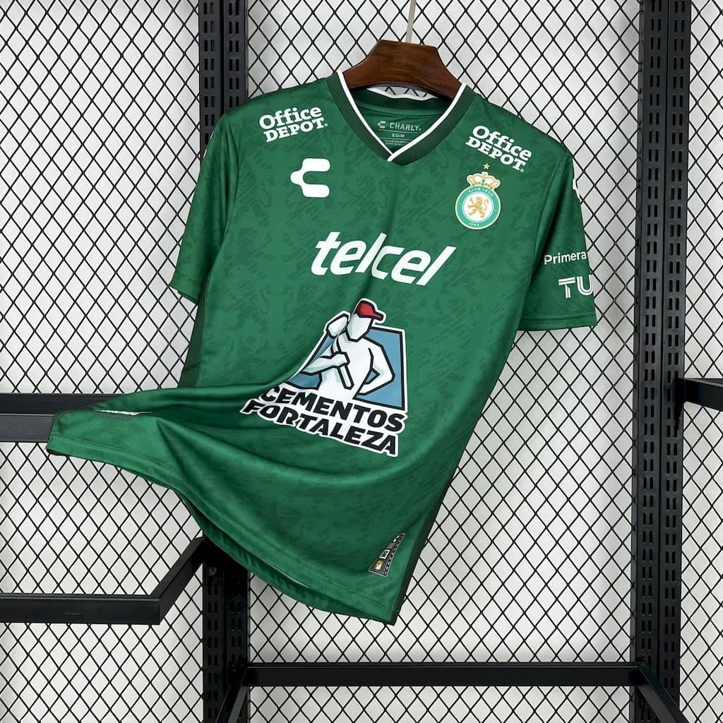 Club León 2025/26 1a Eq. — vista frontal