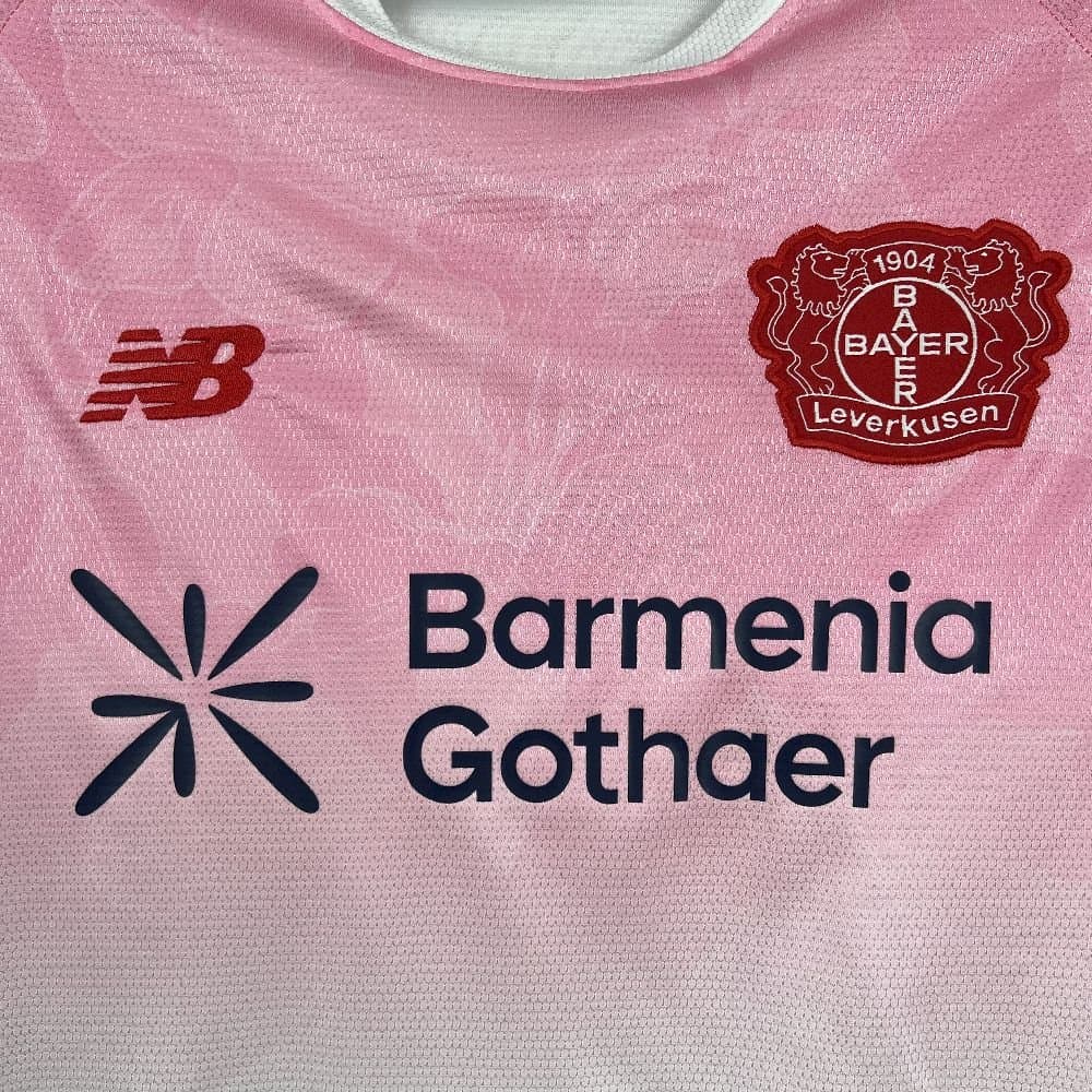 Bayer Leverkusen 2025/26 2a Eq. — vista trasera