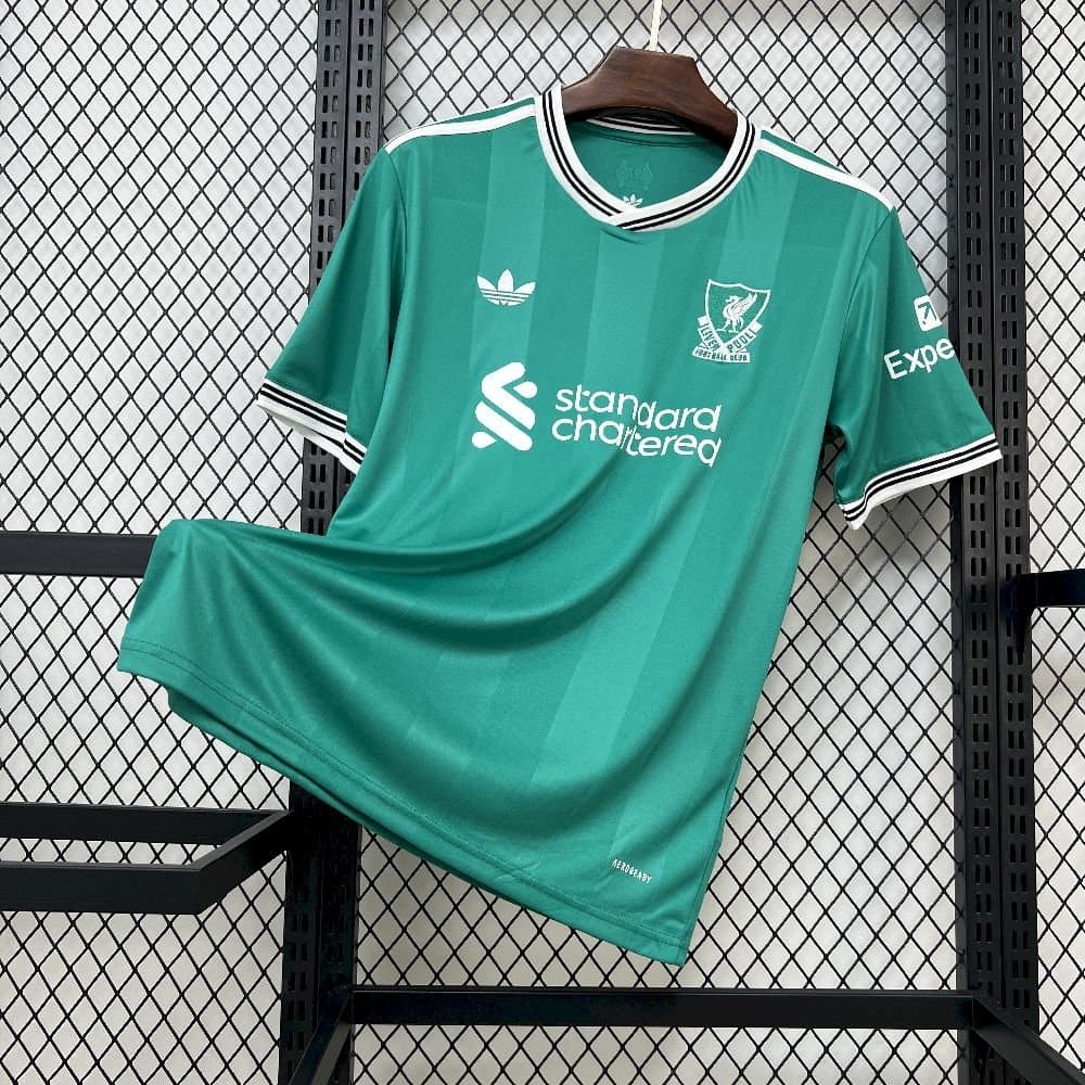 Liverpool 2025/26 3a Eq. — vista frontal