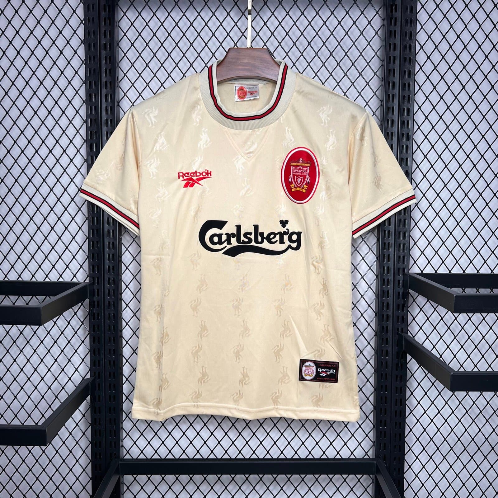 Liverpool 1996/97 2a Eq. — vista frontal