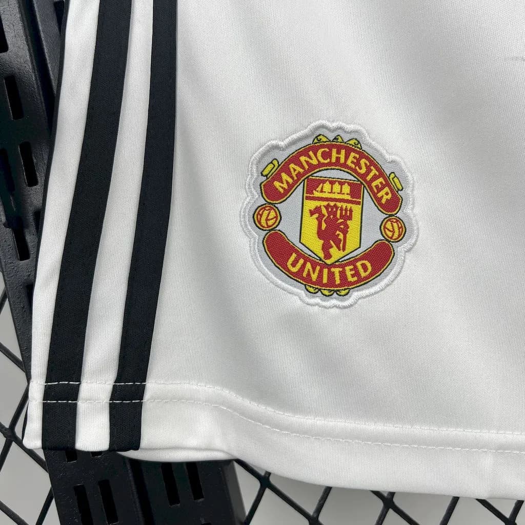 Man. United 2025/26 Pantalón 1ª Eq. — vista trasera