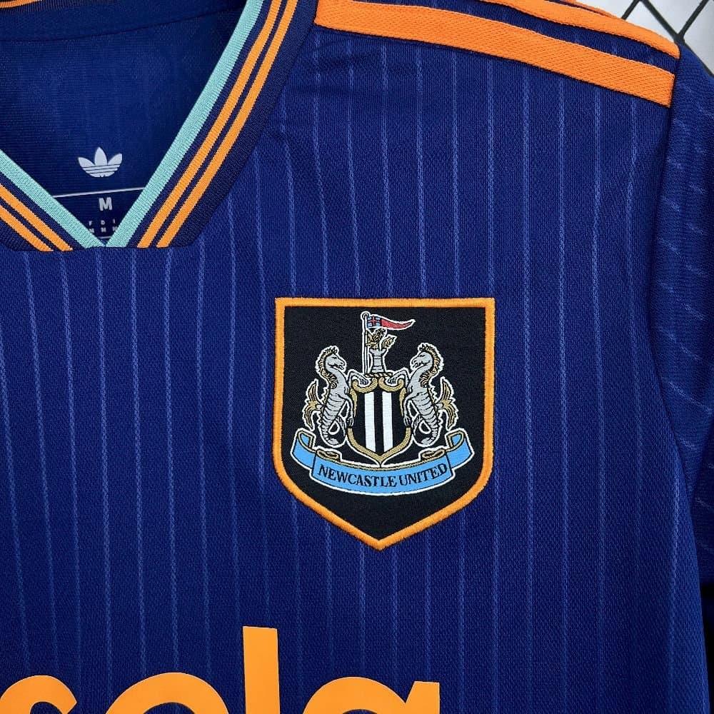 Newcastle 2025/26 3a Eq. — detalle