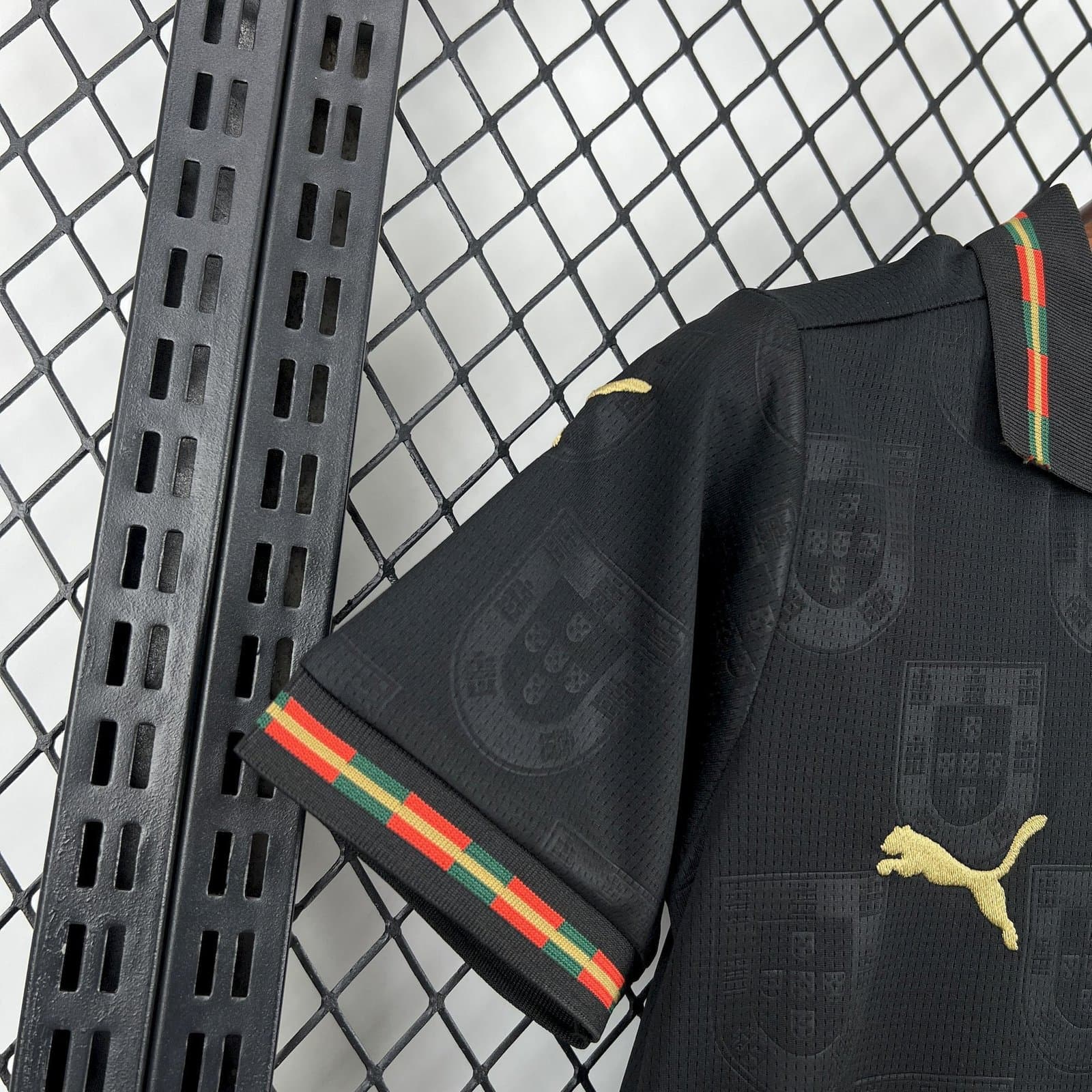 Portugal 2026 Ed. Especial Pantera Eq. Niño — detalle
