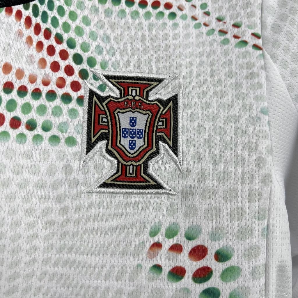 Portugal 2025 2a Eq. Niño — vista trasera