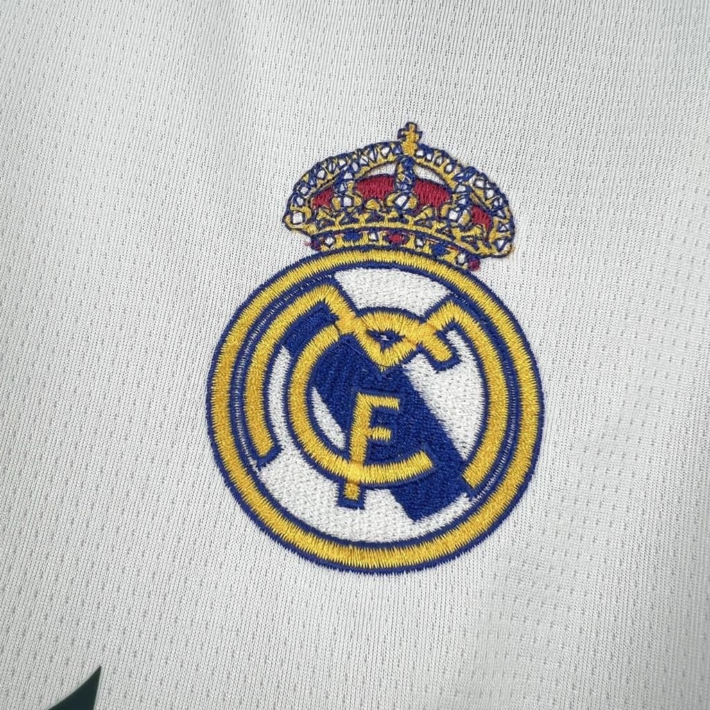 Real Madrid 2026/27 1a Eq. — vista trasera