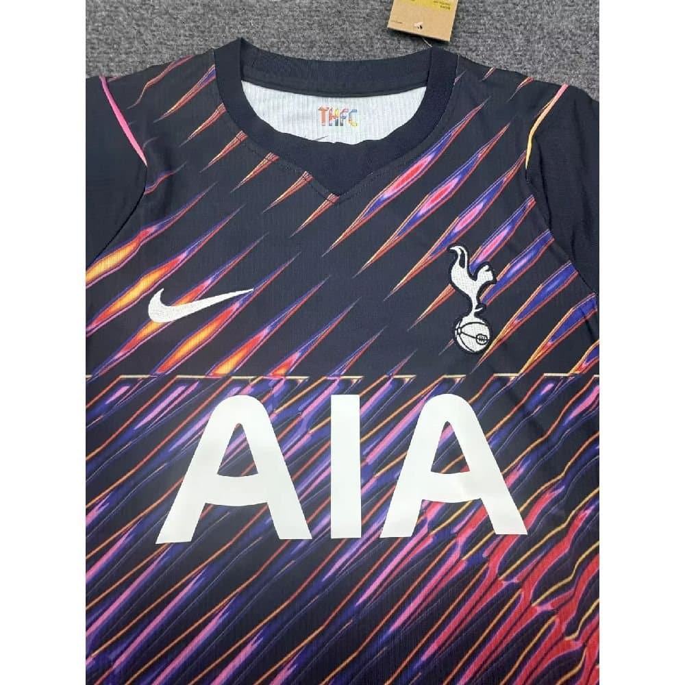 Tottenham 2026/27 2a Eq. — vista trasera