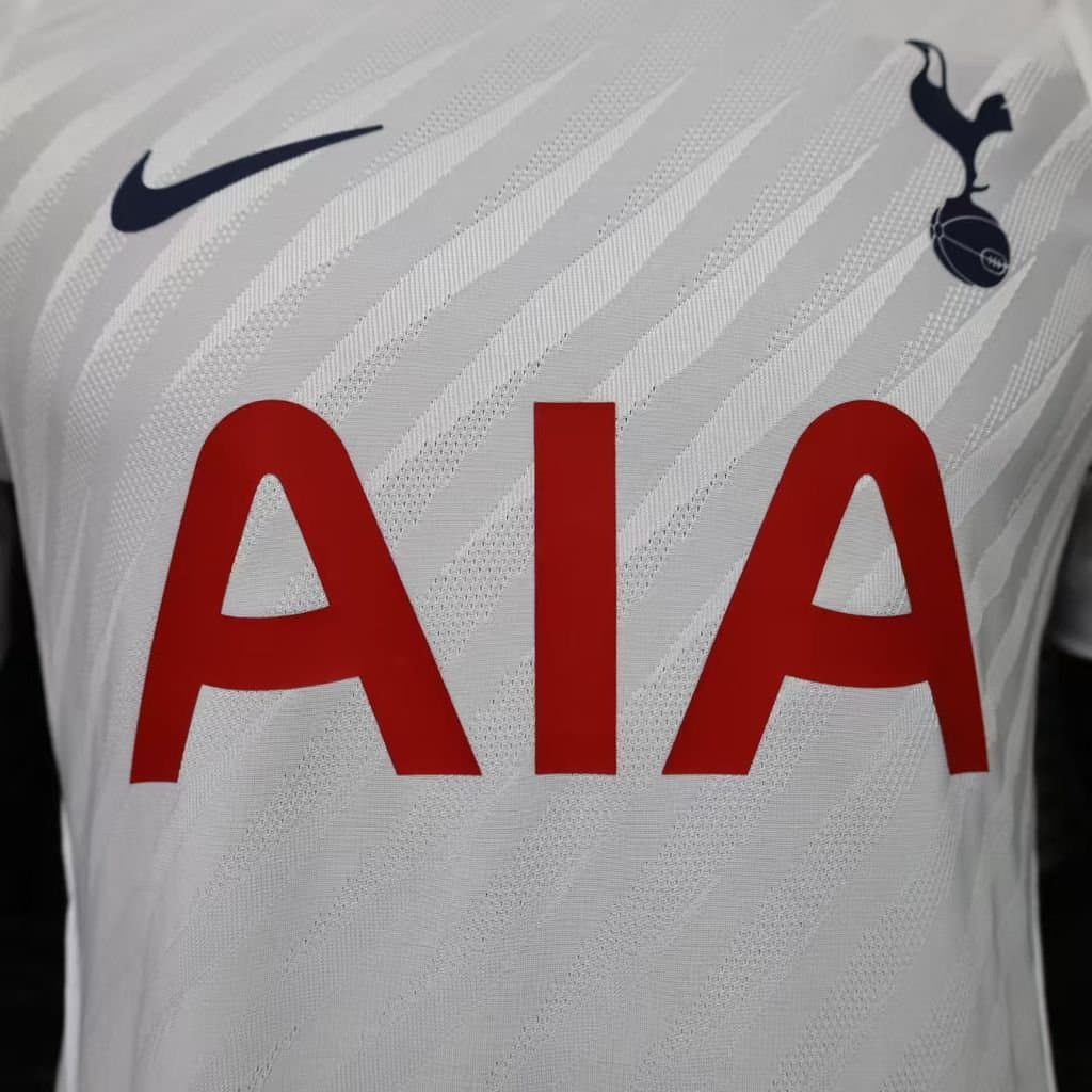 Tottenham 2026/27 1a Eq. (Ed. Jugador) — vista trasera