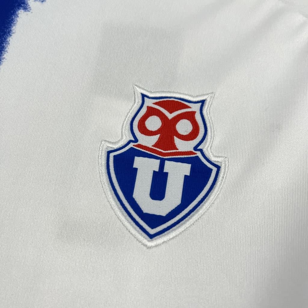 Uni. de Chile 2026/27 2a Eq. — vista trasera