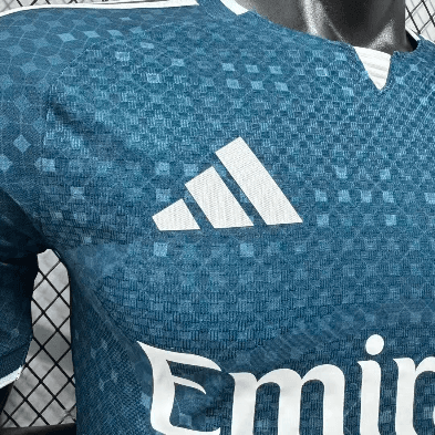 Real Madrid 2026/27 2a Eq. (Ed. Jugador) — detalle