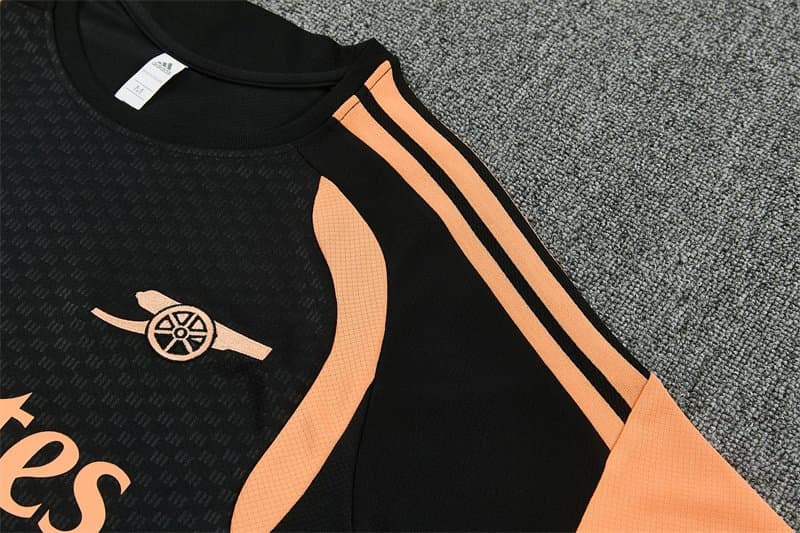 Arsenal 2026/27 Kit Entrenamiento — detalle