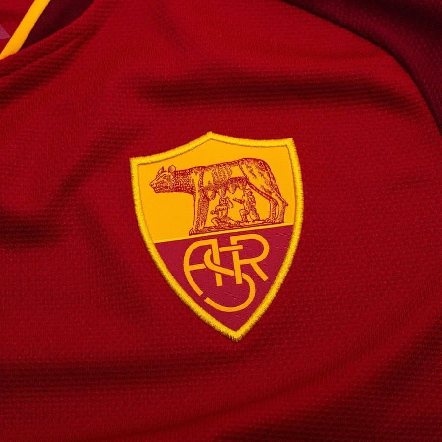 AS Roma 2026/27 1ª Eq. — vista trasera