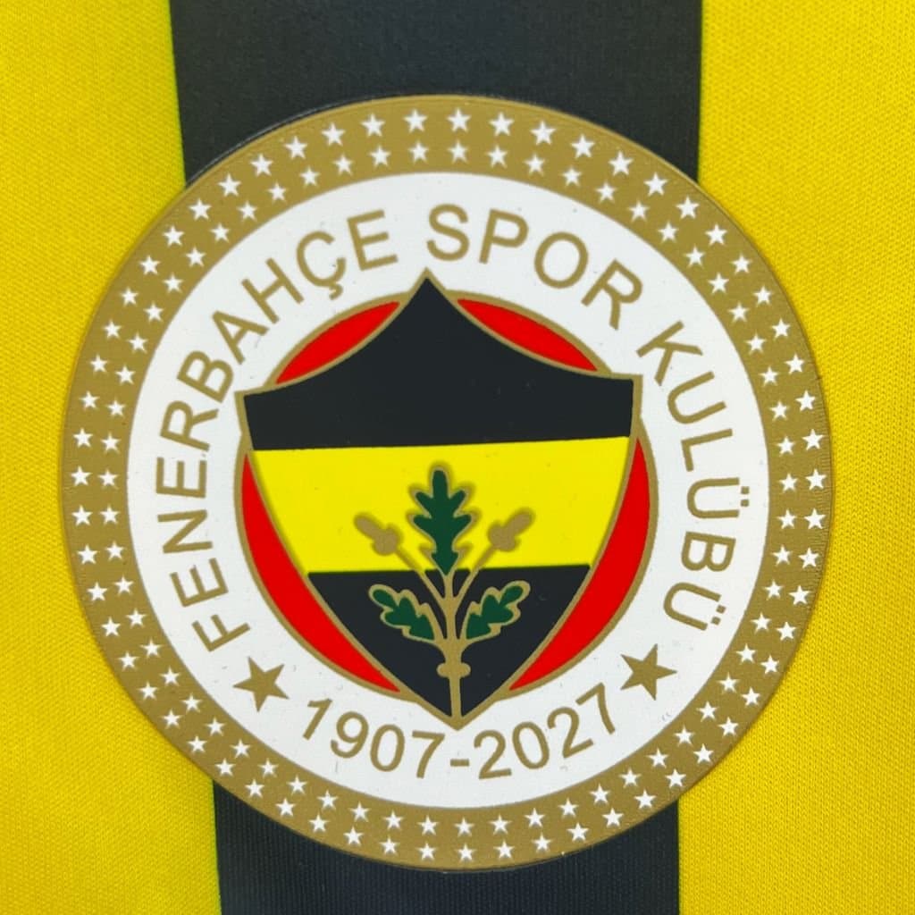 Fenerbahce 2026/27 1ª Eq. — vista trasera