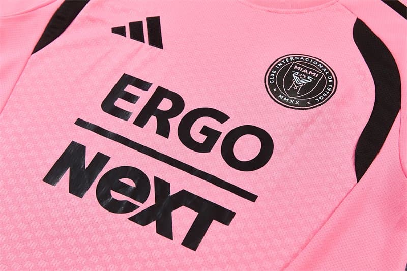 Inter Miami 2026/27 Kit Entrenamiento — vista trasera