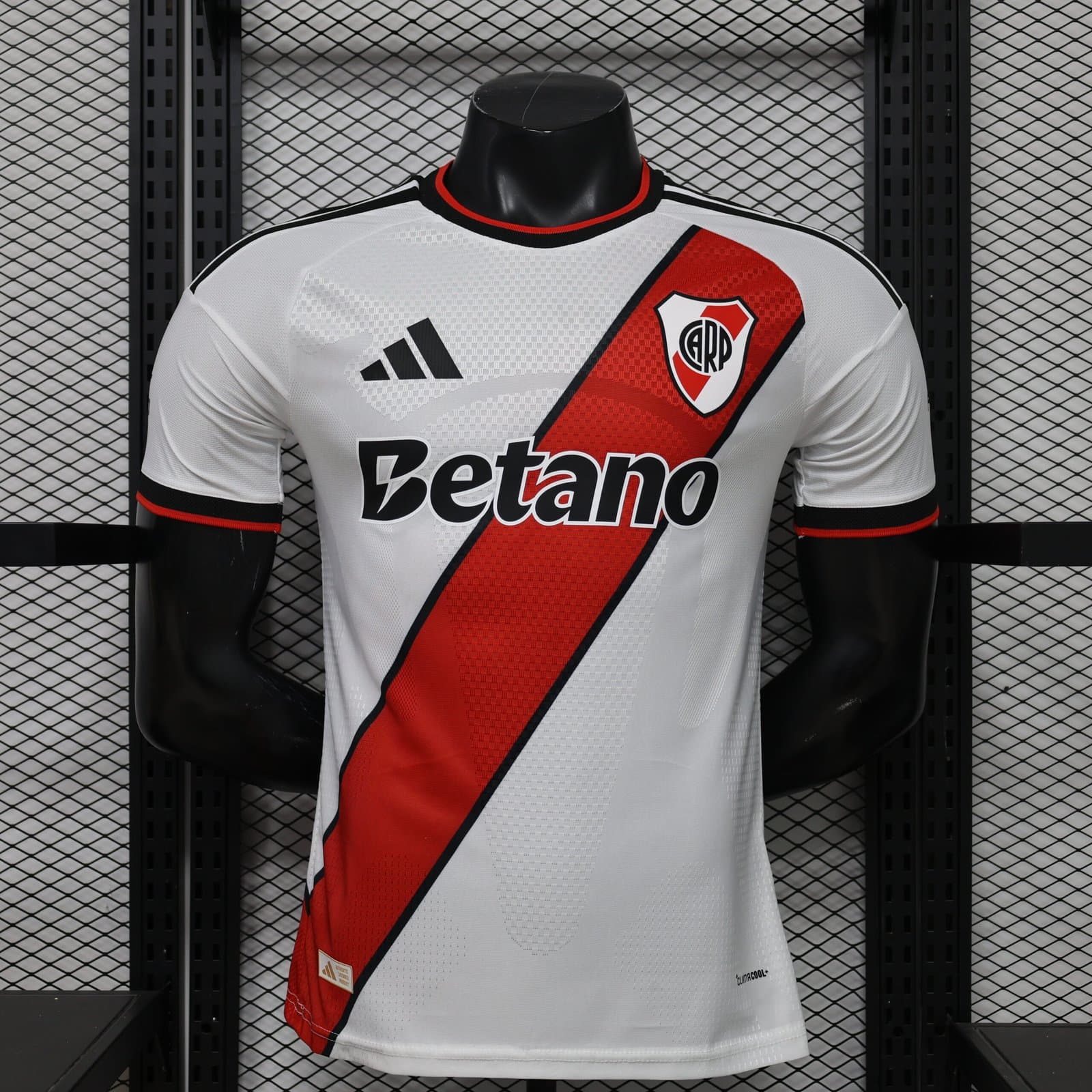 River Plate 2026/27 1ª Eq. (Ed. Jugador) — vista frontal