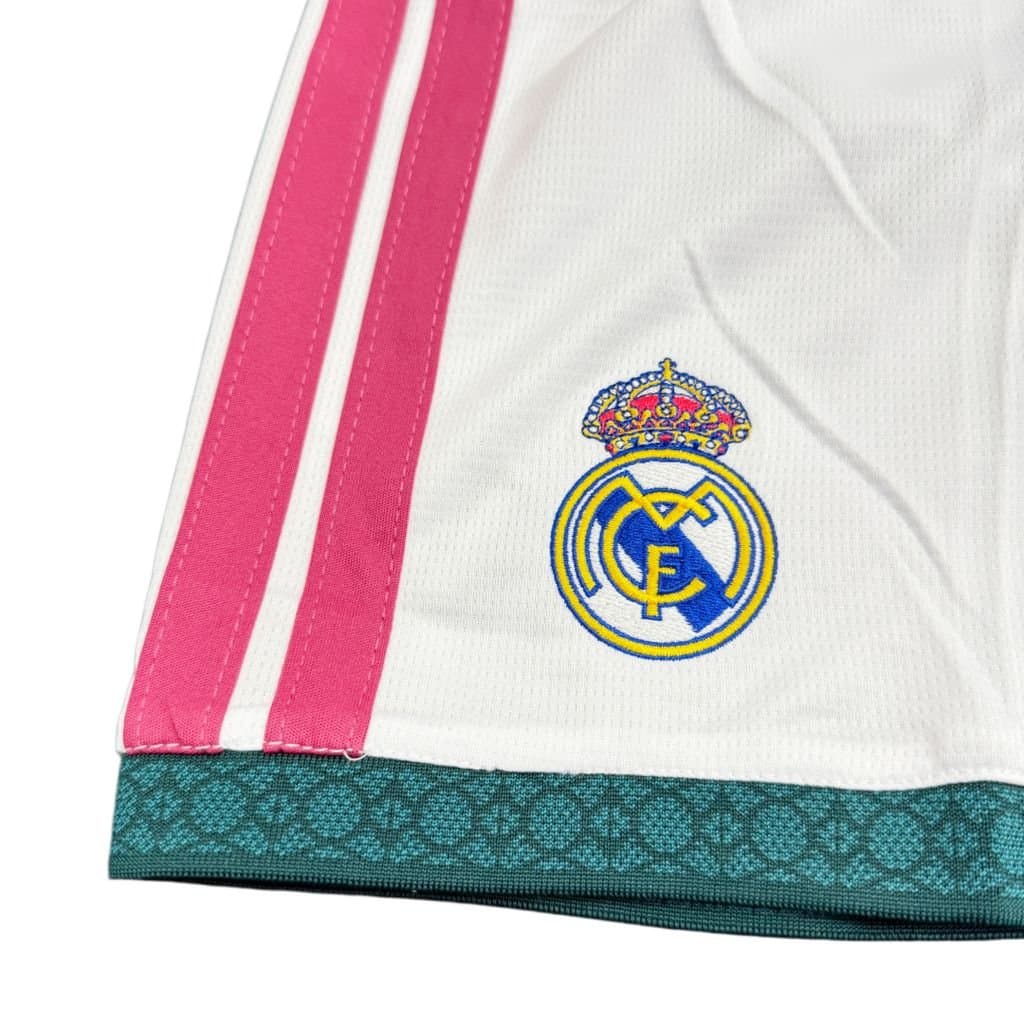 Real Madrid 2026/27 Pantalón 1ª Eq. — vista trasera