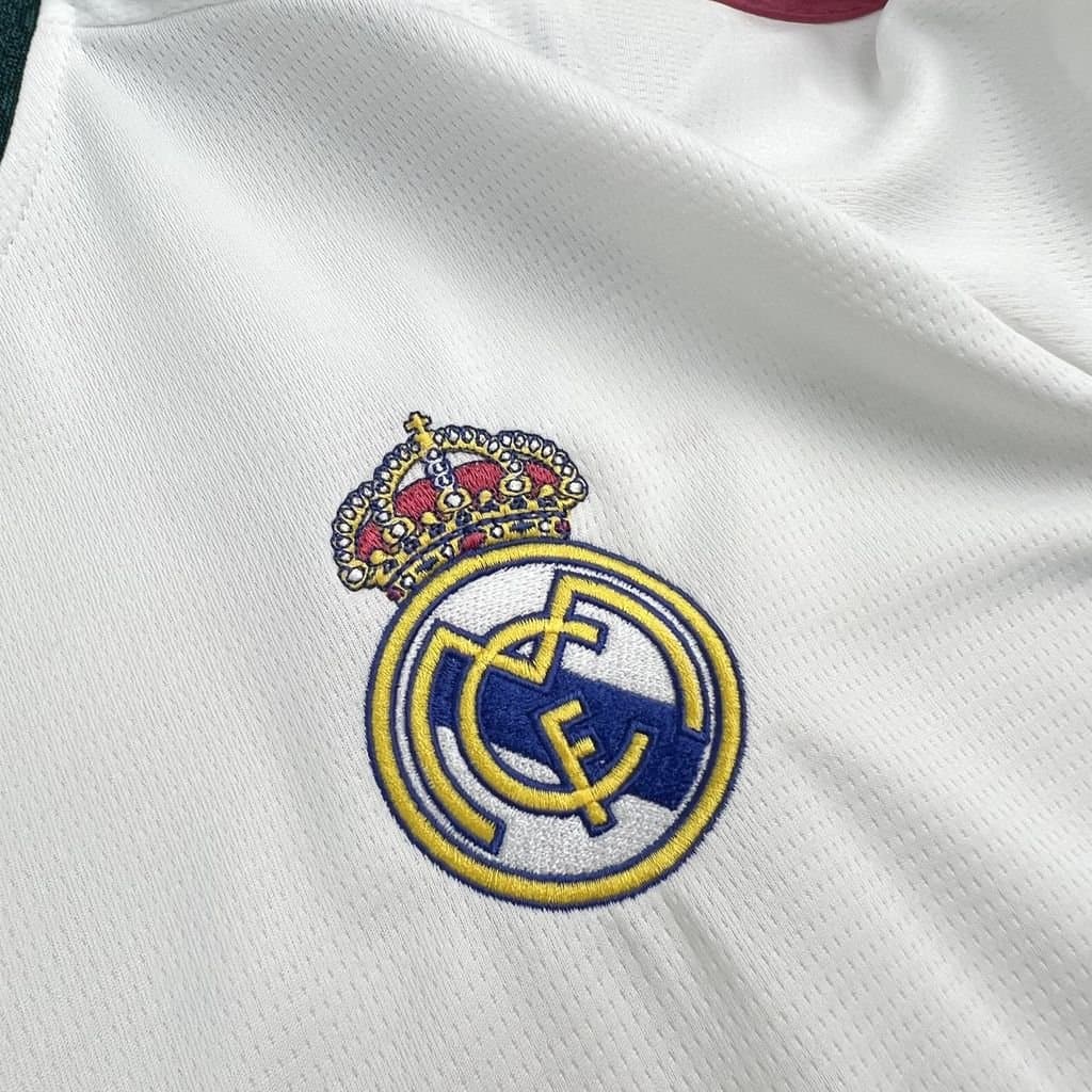 Real Madrid 2026/27 1a Eq. Manga Larga — vista trasera