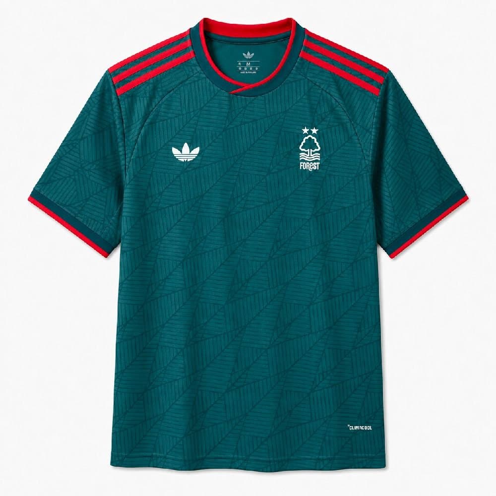 Nottingham Forest 2026/27 2a Eq. — vista frontal